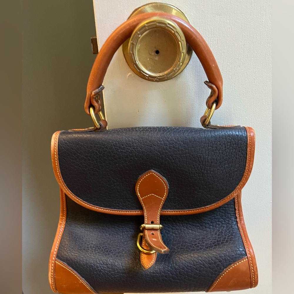Dooney and Bourke Leather navy bag